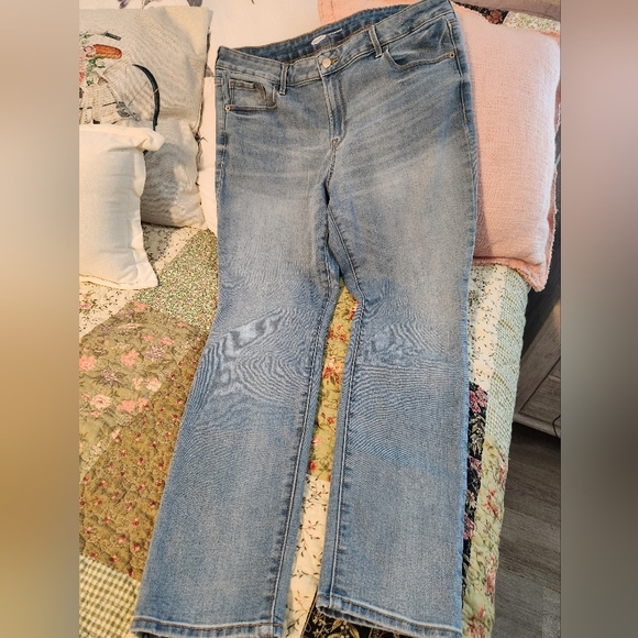 Women's Old Navy Jeans sz14 - Picture 1 of 3